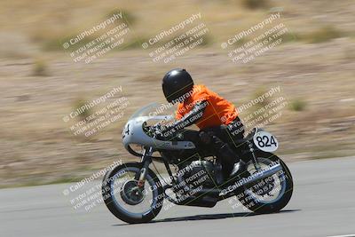 media/Apr-20-2025-AHRMA (Sun) [[393a79c373]]/Race/Group 5/Turn 4b/